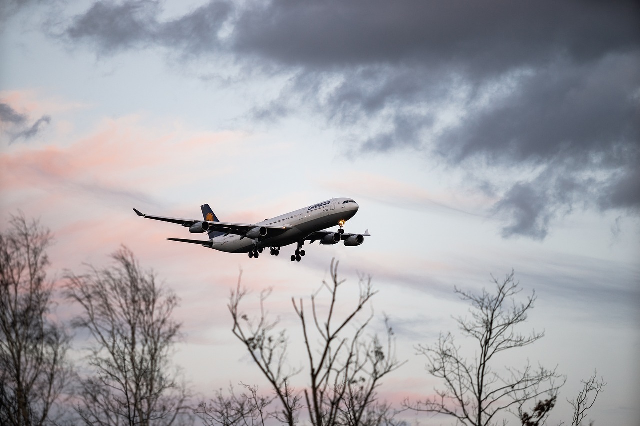 Can Planes Fly Over Area 51