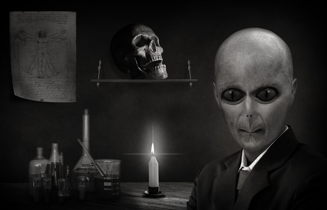 Aliens in Area 51