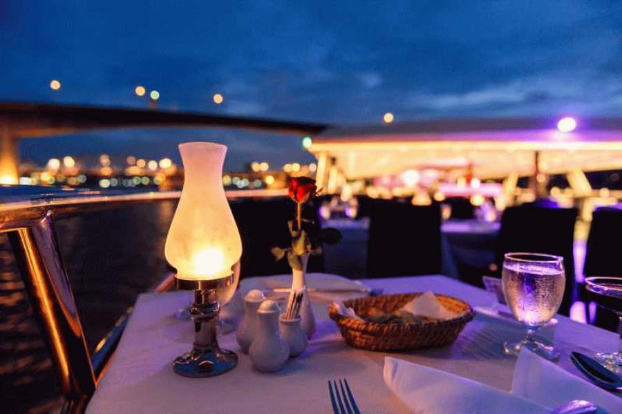 Chao Phraya River Dinner Cruise