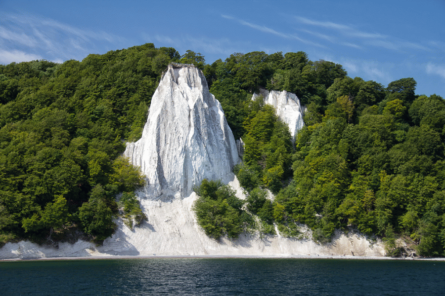 Rugen Island Travel Guide: Must-See Spots & Tips