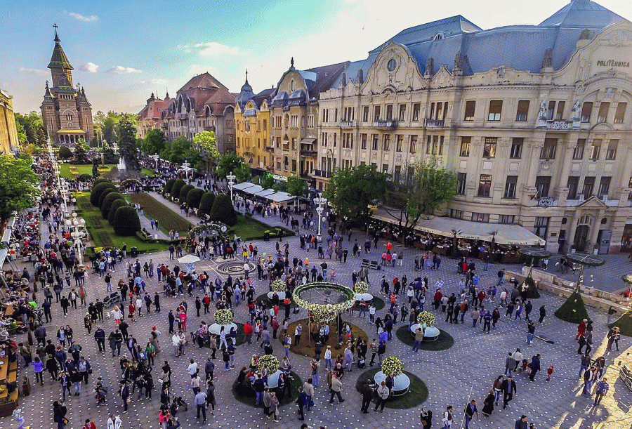 Timisoara: The city of Flower with beautiful garden in Romania